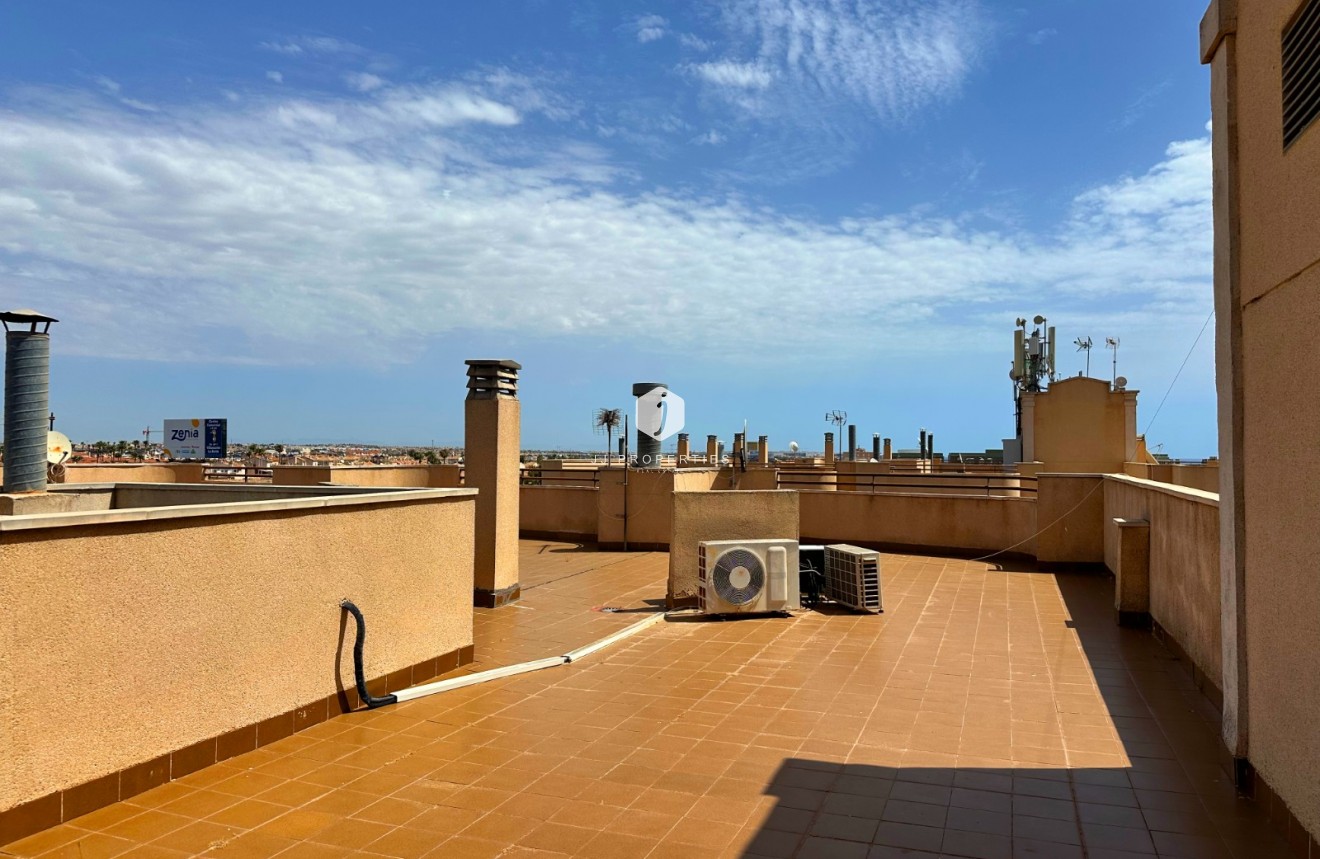 Z drugiej ręki - Mieszkanie w bloku -
Orihuela Costa - Costa Blanca