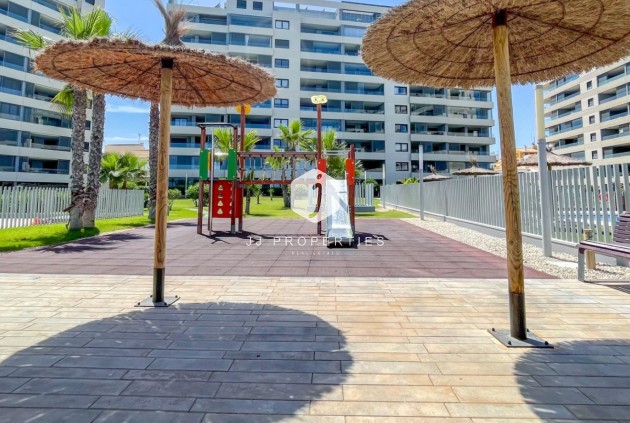 Z drugiej ręki - Mieszkanie w bloku -
Orihuela Costa - Costa Blanca