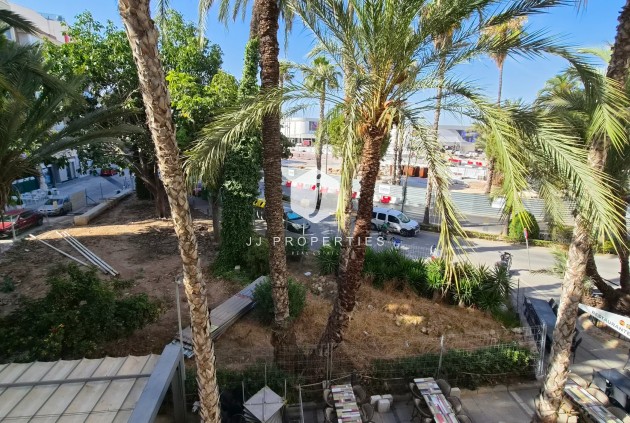 Z drugiej ręki - Mieszkanie w bloku -
Torrevieja - Costa Blanca