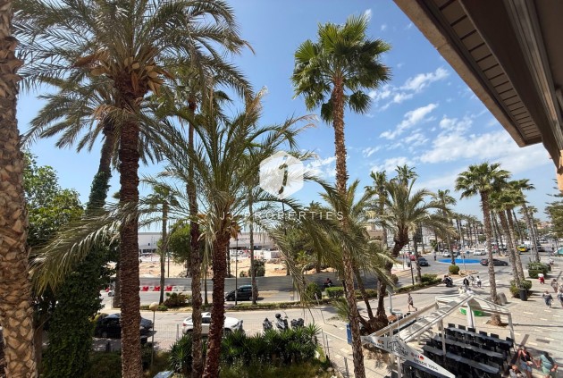 Z drugiej ręki - Mieszkanie w bloku -
Torrevieja - Costa Blanca