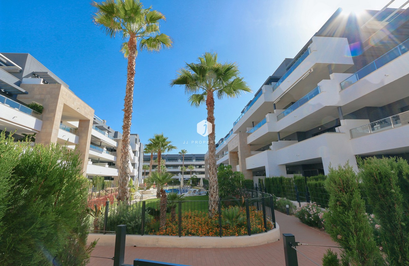 Z drugiej ręki - Mieszkanie w bloku -
Playa Flamenca - Costa Blanca