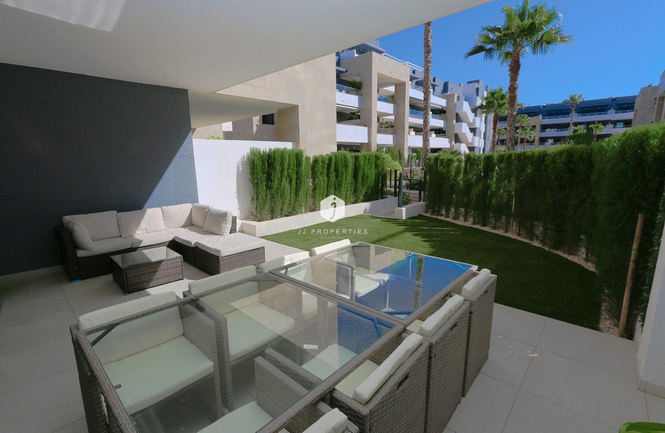 Z drugiej ręki - Mieszkanie w bloku -
Playa Flamenca - Costa Blanca