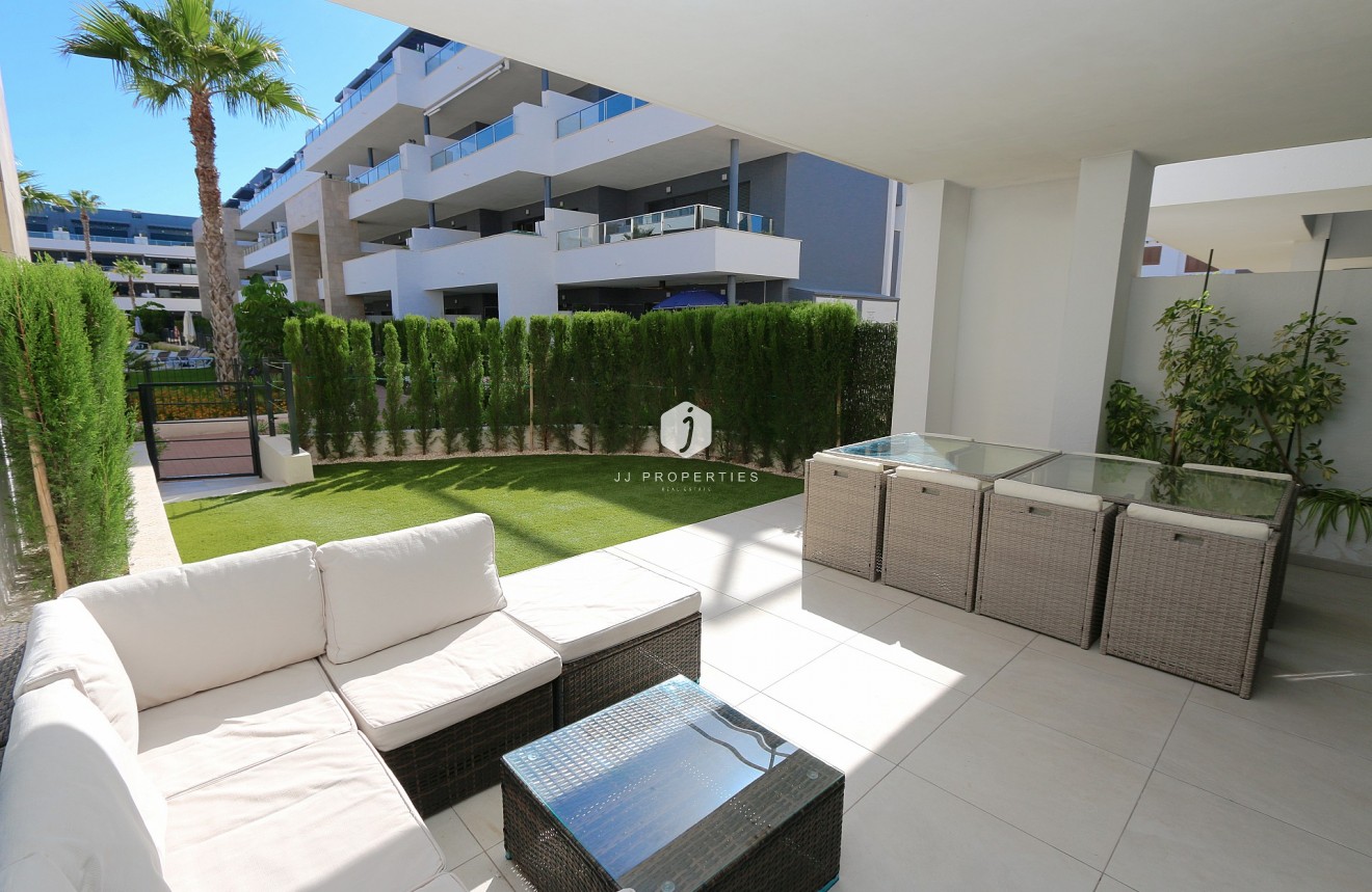 Z drugiej ręki - Mieszkanie w bloku -
Playa Flamenca - Costa Blanca