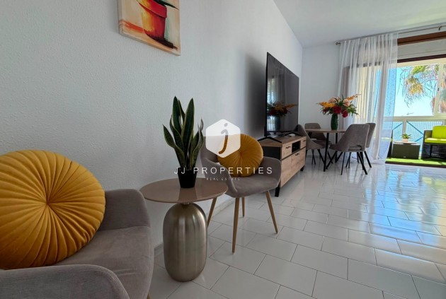 Z drugiej ręki - Mieszkanie w bloku -
Torrevieja - Torreblanca