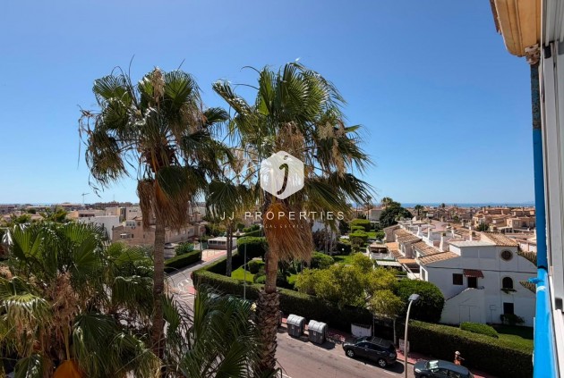 Z drugiej ręki - Mieszkanie w bloku -
Torrevieja - Torreblanca