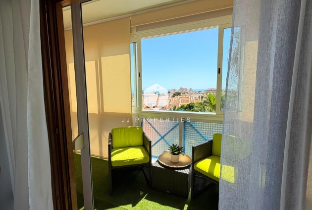Z drugiej ręki - Mieszkanie w bloku -
Torrevieja - Torreblanca