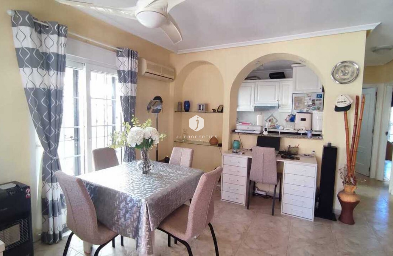 D'occasion - Chalet -
Playa Flamenca - Costa Blanca