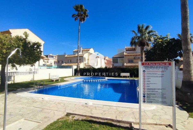 D'occasion - Chalet -
Playa Flamenca - Costa Blanca