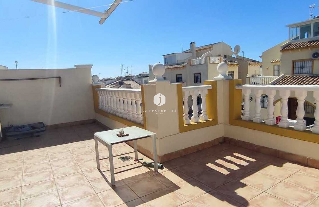 D'occasion - Chalet -
Playa Flamenca - Costa Blanca
