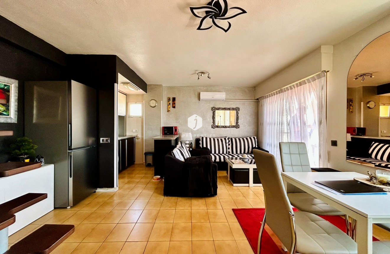 Segunda mano - Apartamento / piso -
Torrevieja - Costa Blanca