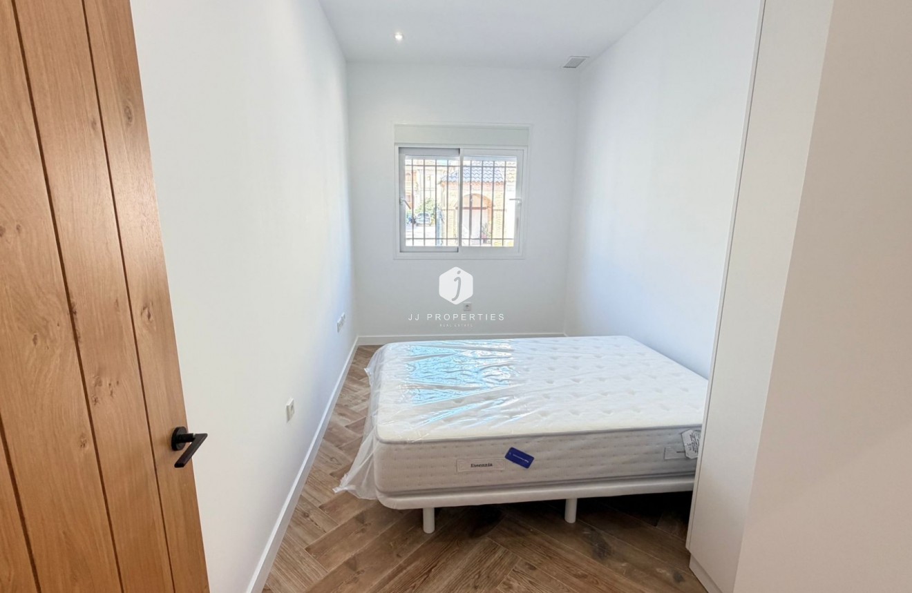 Segunda mano - Chalet -
Catral - Costa Blanca