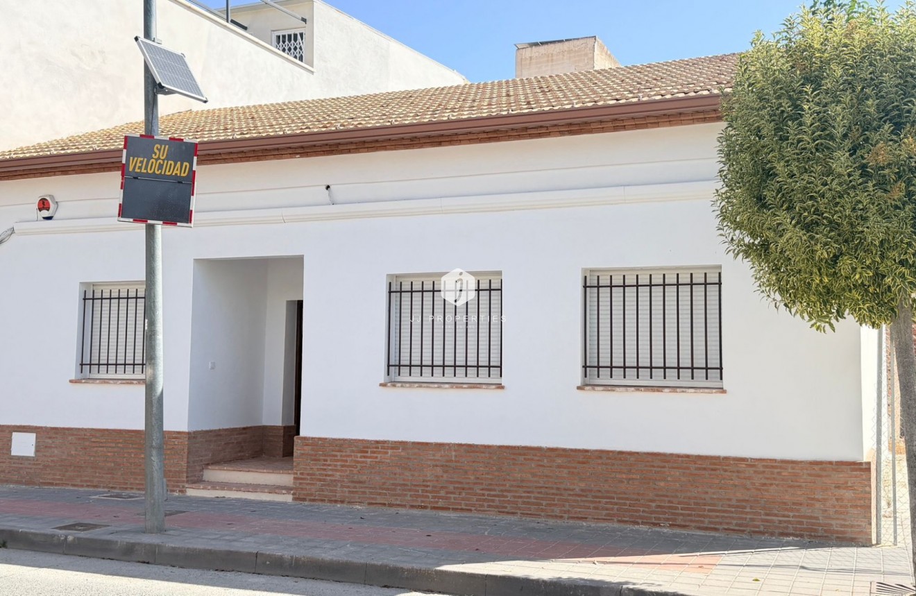 Segunda mano - Chalet -
Catral - Costa Blanca