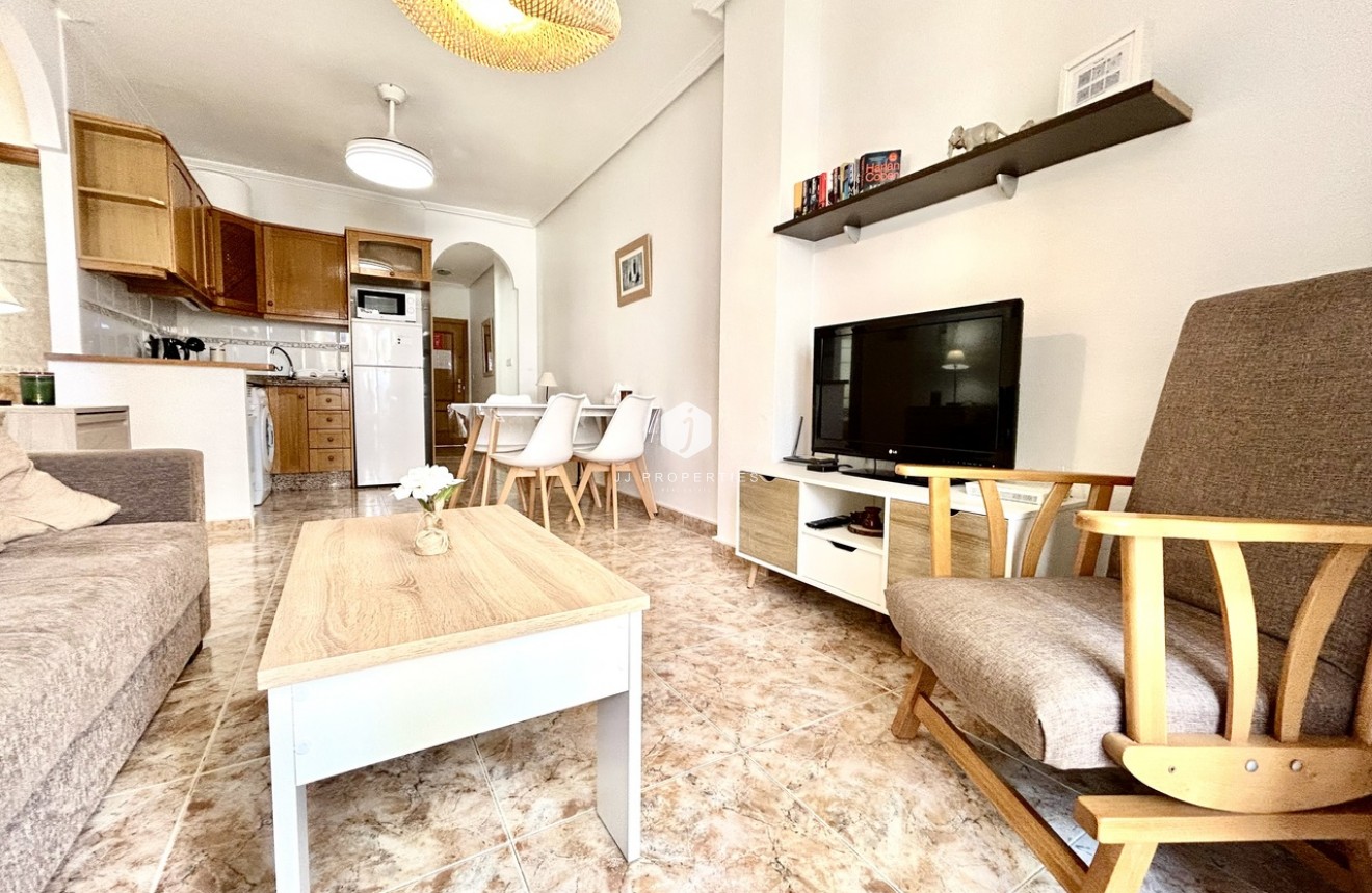 Aus zweiter Hand - Wohnung -
Cabo Roig - Costa Blanca