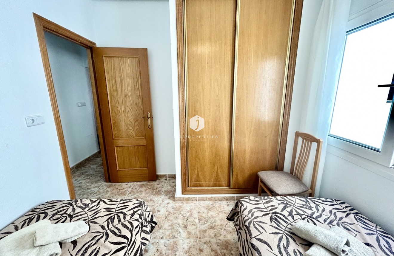 Aus zweiter Hand - Wohnung -
Cabo Roig - Costa Blanca