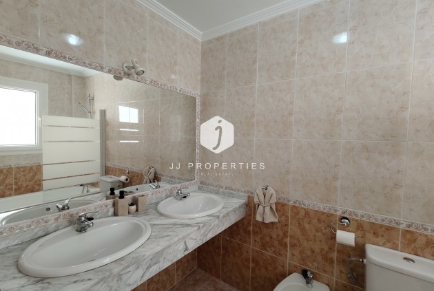 Aus zweiter Hand - Wohnung -
Cabo Roig - Costa Blanca