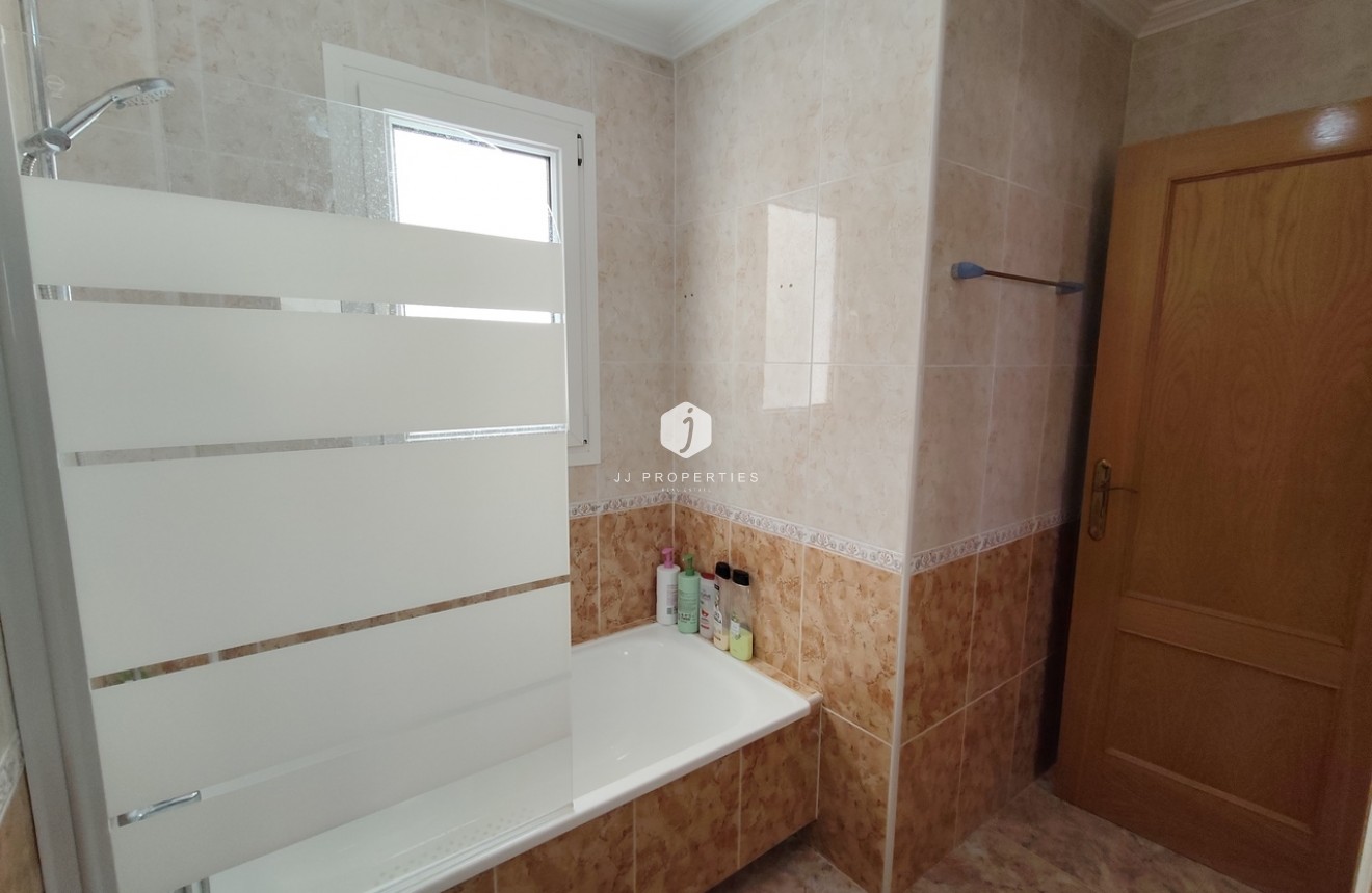 Aus zweiter Hand - Wohnung -
Cabo Roig - Costa Blanca