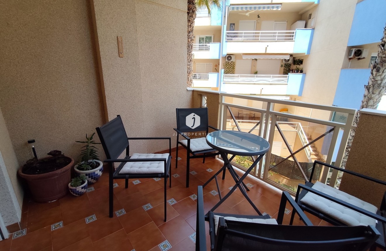 Aus zweiter Hand - Wohnung -
Cabo Roig - Costa Blanca
