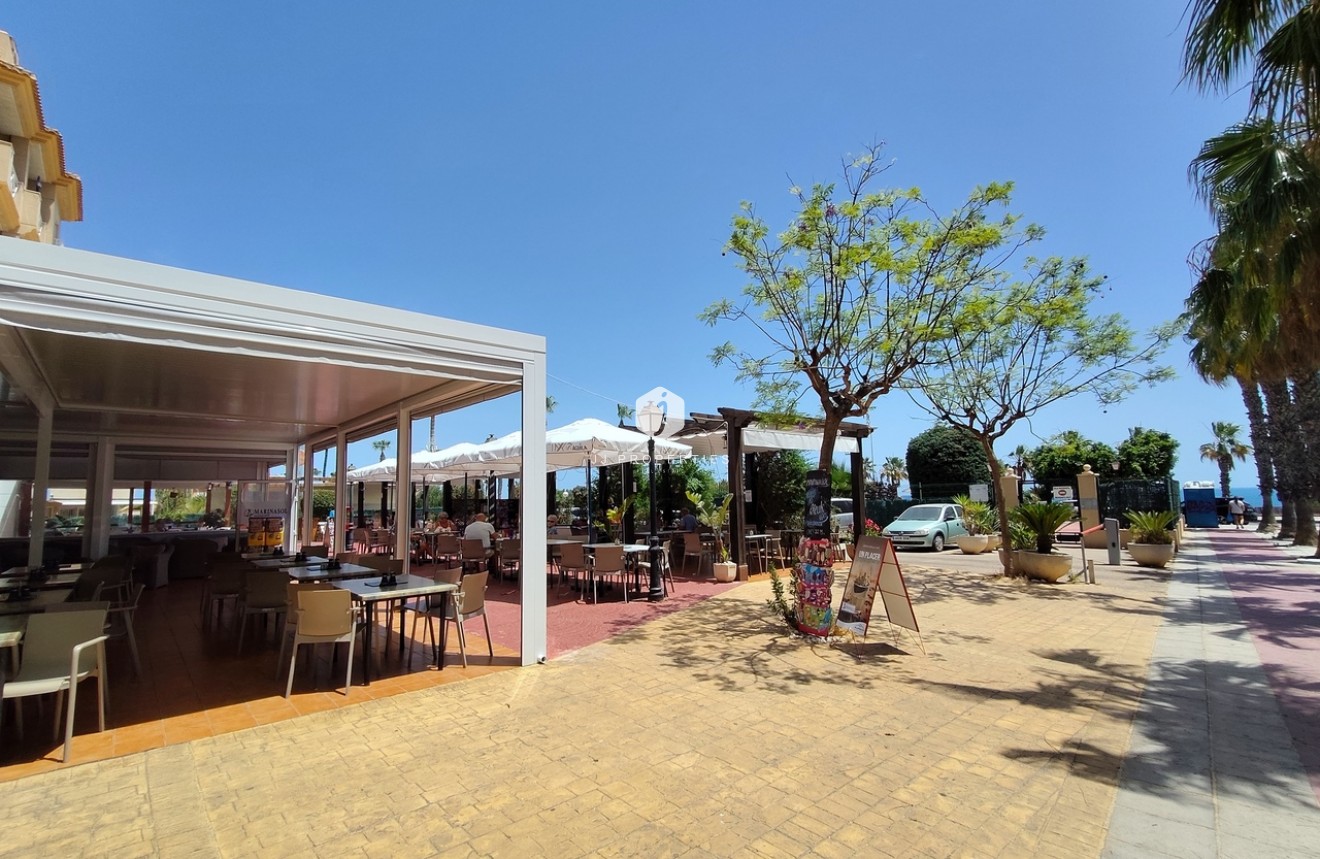 Aus zweiter Hand - Wohnung -
Cabo Roig - Costa Blanca