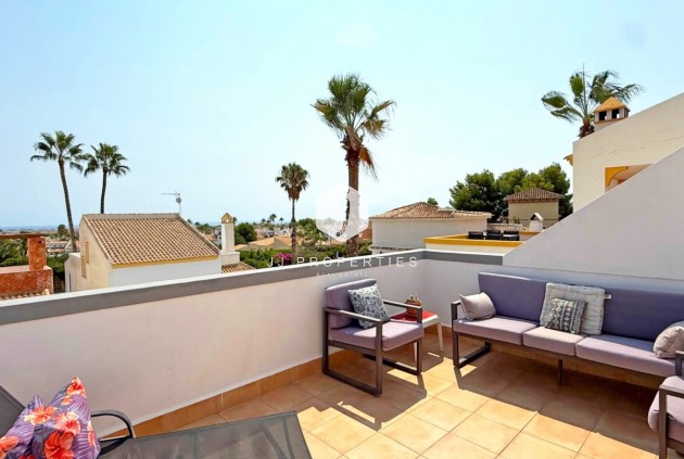D'occasion - Villa -
Orihuela Costa - Costa Blanca