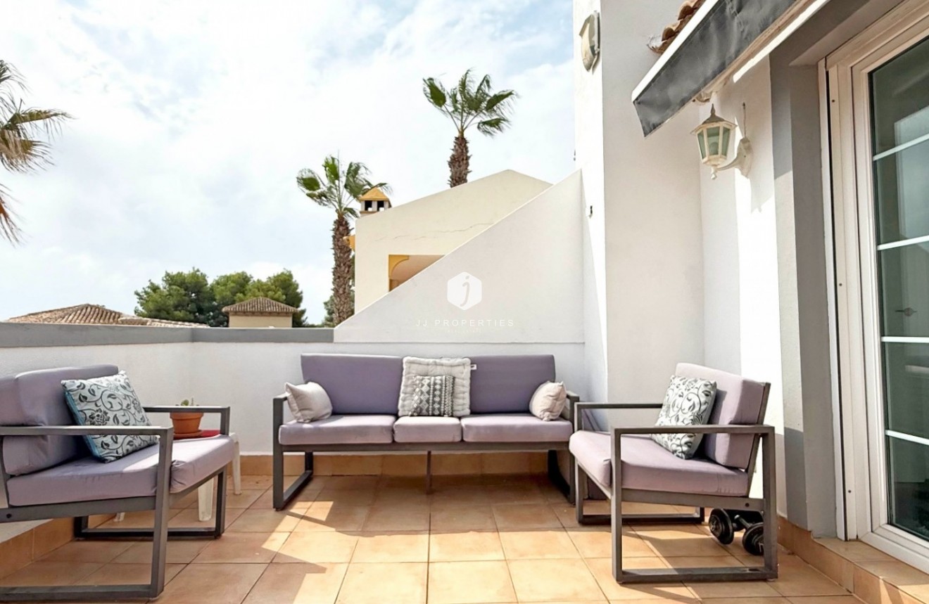 D'occasion - Villa -
Orihuela Costa - Costa Blanca