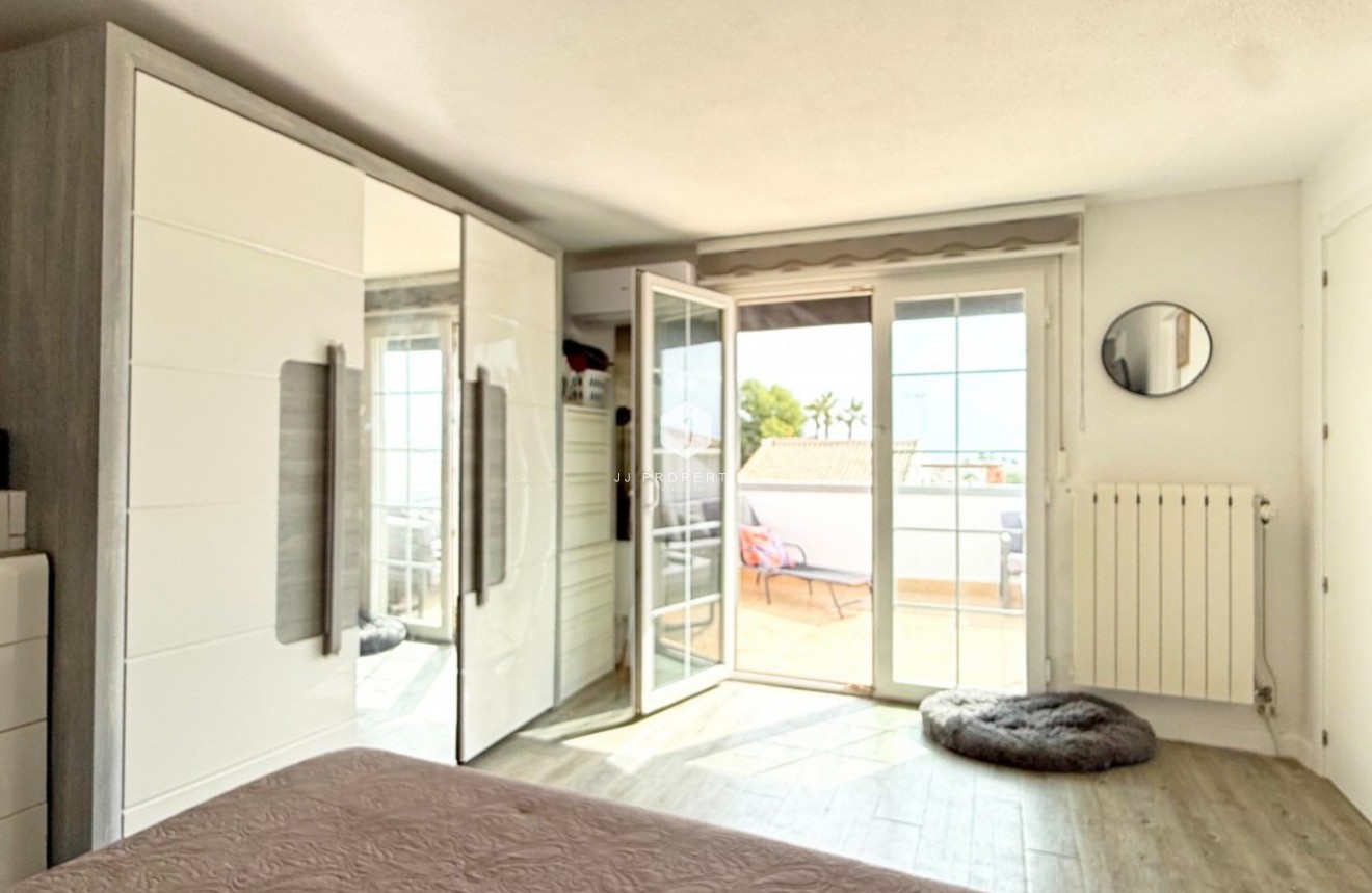 D'occasion - Villa -
Orihuela Costa - Costa Blanca