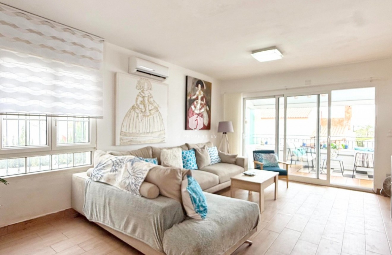D'occasion - Villa -
Orihuela Costa - Costa Blanca