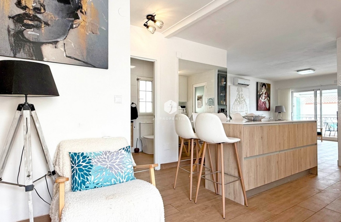 D'occasion - Villa -
Orihuela Costa - Costa Blanca
