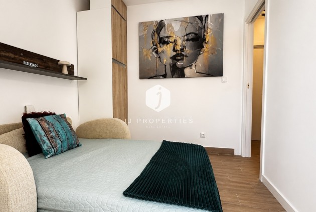 D'occasion - Villa -
Orihuela Costa - Costa Blanca