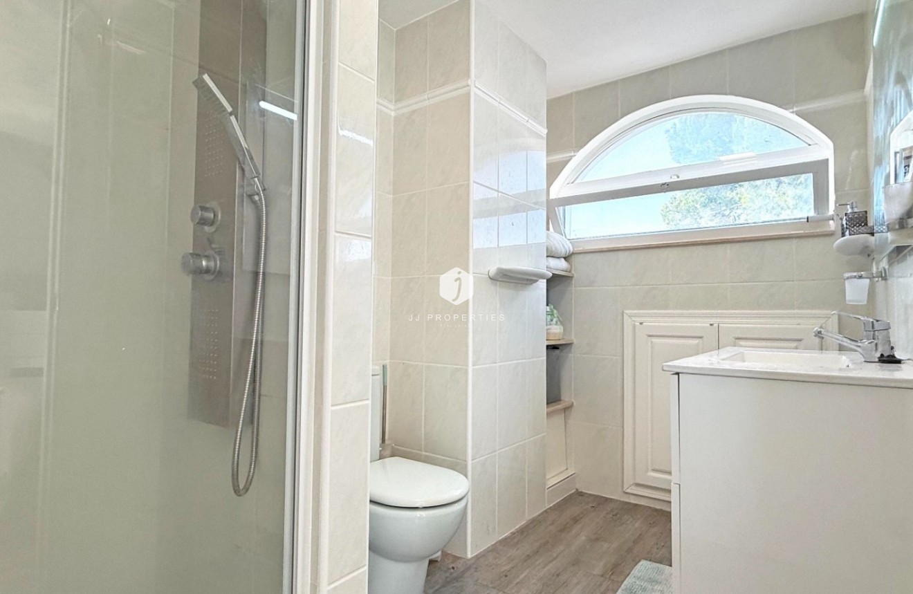 D'occasion - Villa -
Orihuela Costa - Costa Blanca