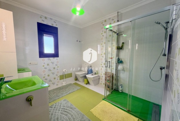 Aus zweiter Hand - Villa -
Orihuela Costa - Costa Blanca