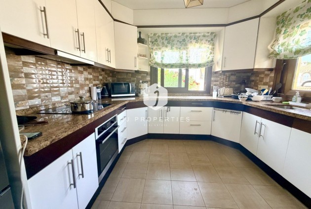 Aus zweiter Hand - Villa -
Orihuela Costa - Costa Blanca
