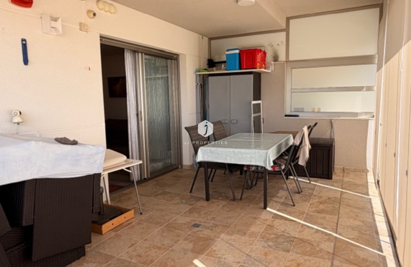 Aus zweiter Hand - Wohnung -
Los Dolses - Inland