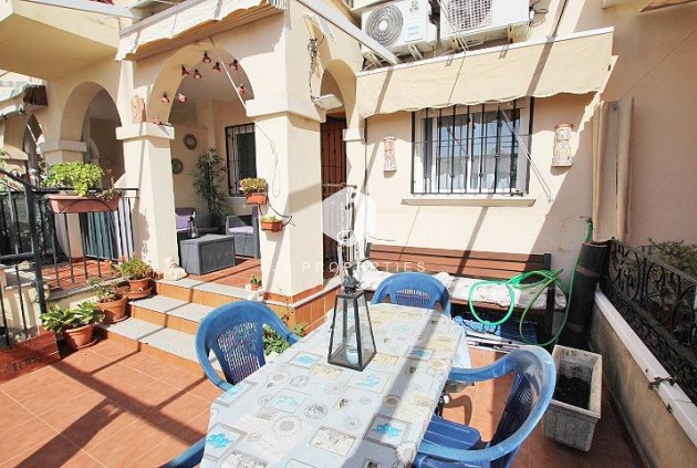 Aus zweiter Hand - Bungalow -
Guardamar del Segura - 03140