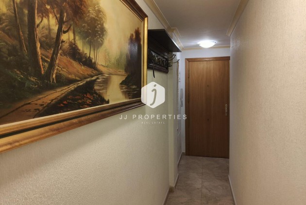 Segunda mano - Apartamento / piso -
Torrevieja - La Mata