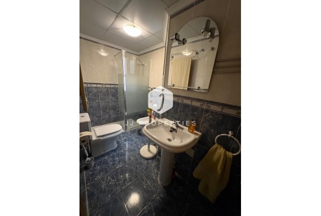 Segunda mano - Apartamento / piso -
Torrevieja - La Mata