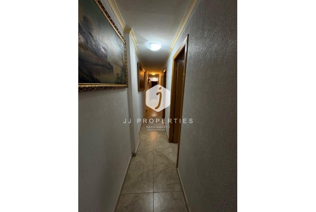Segunda mano - Apartamento / piso -
Torrevieja - La Mata