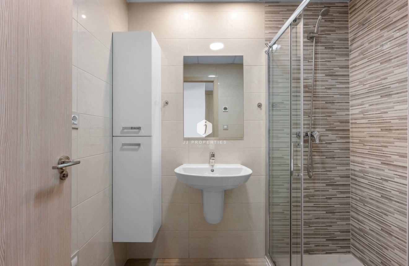 Aus zweiter Hand - Wohnung -
Cabo Roig - Costa Blanca