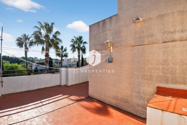 Wynajem długoterminowy - Dupleks -
Torrevieja - Lago jardin