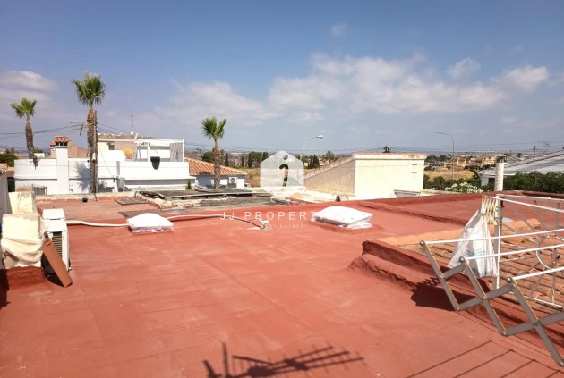 Tweedehands - Bungalow -
Torrevieja - Costa Blanca
