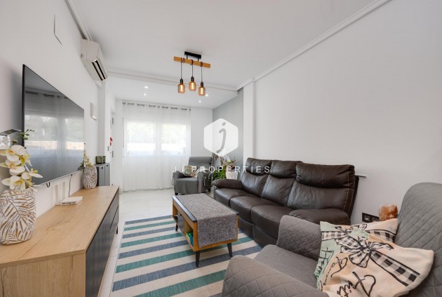 Tweedehands - Chalet -
Torrevieja - aguas nuevas