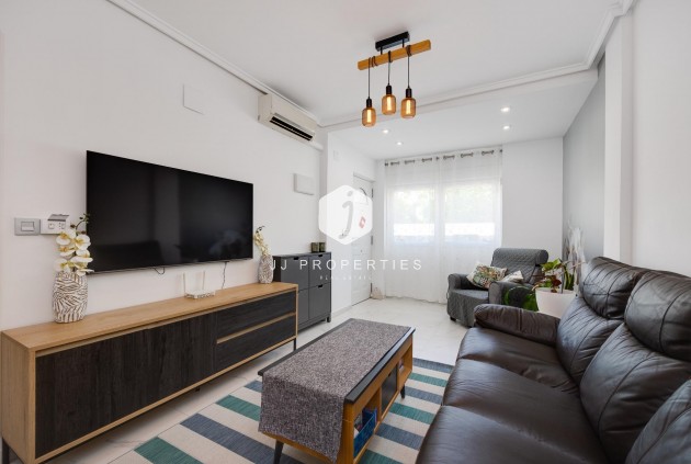 Tweedehands - Chalet -
Torrevieja - aguas nuevas