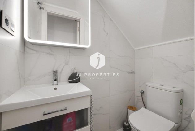 Tweedehands - Chalet -
Torrevieja - aguas nuevas