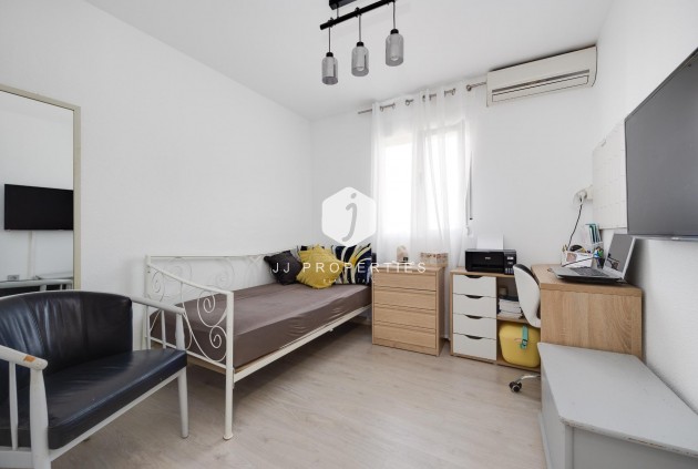Tweedehands - Chalet -
Torrevieja - aguas nuevas