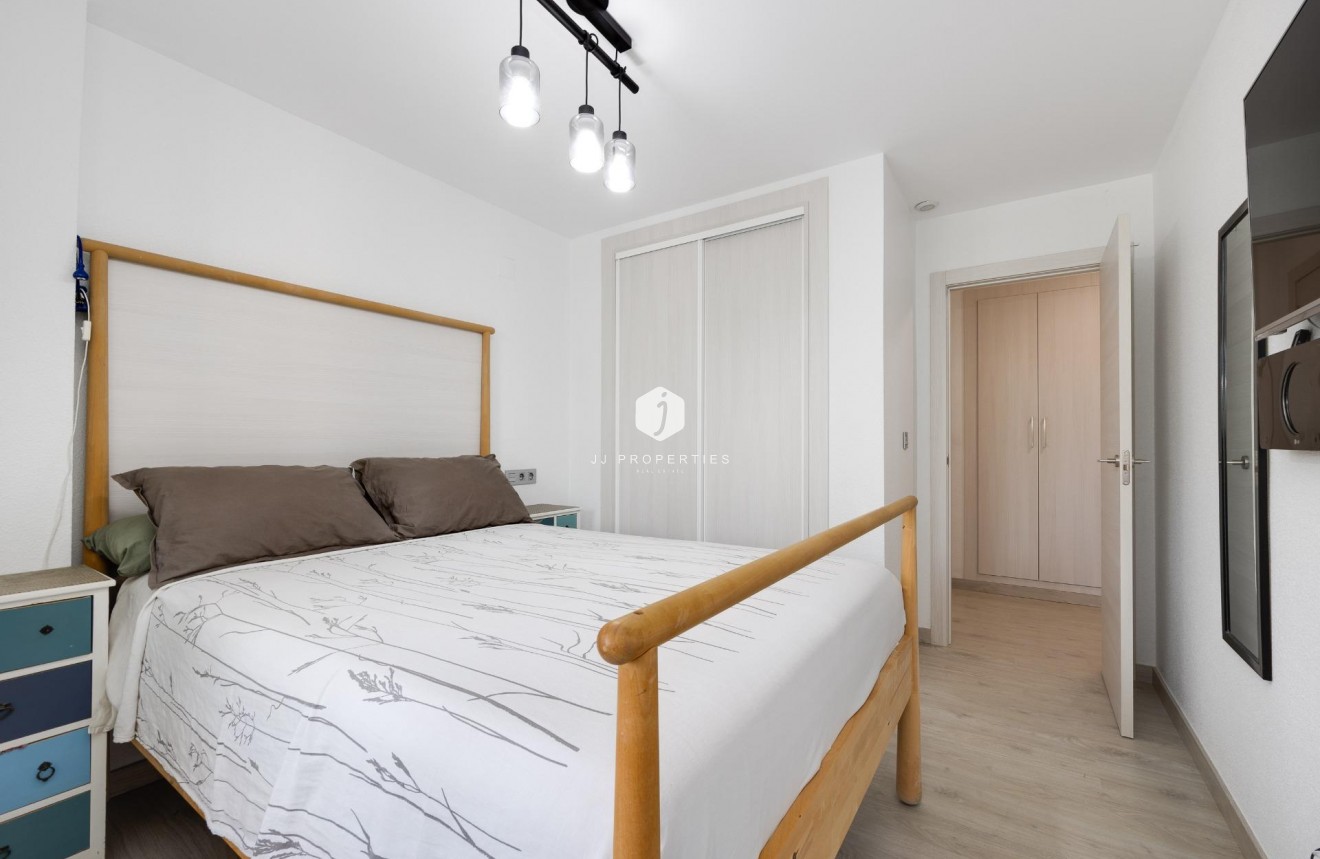 Tweedehands - Chalet -
Torrevieja - aguas nuevas