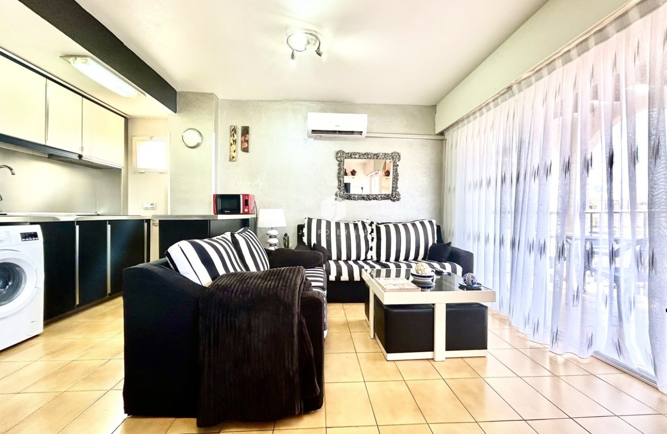 Tweedehands - Appartement / flat -
Torrevieja - Costa Blanca