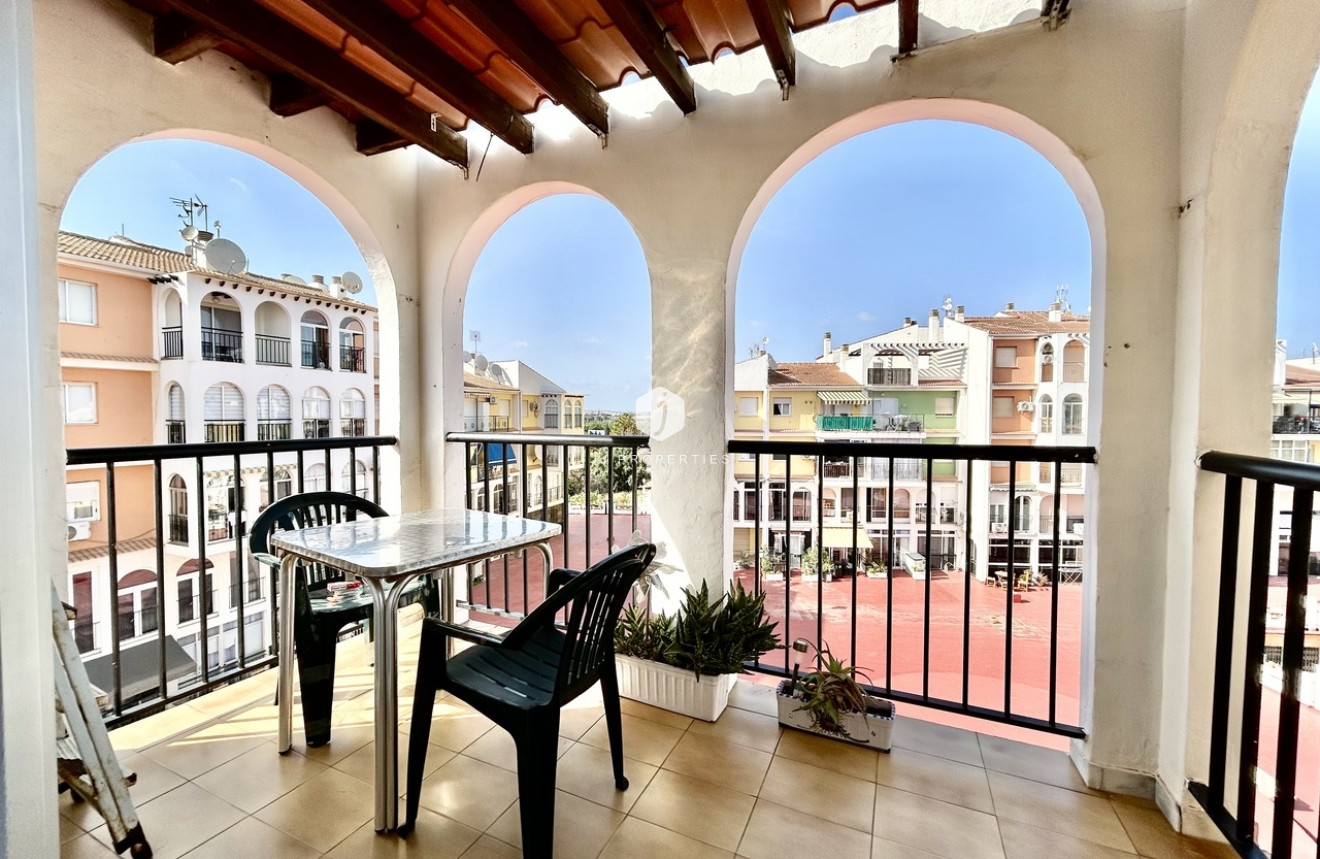 Tweedehands - Appartement / flat -
Torrevieja - Costa Blanca