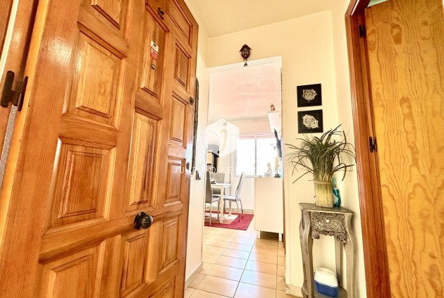 Tweedehands - Appartement / flat -
Torrevieja - Costa Blanca
