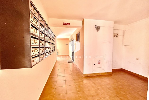 Tweedehands - Appartement / flat -
Torrevieja - Costa Blanca