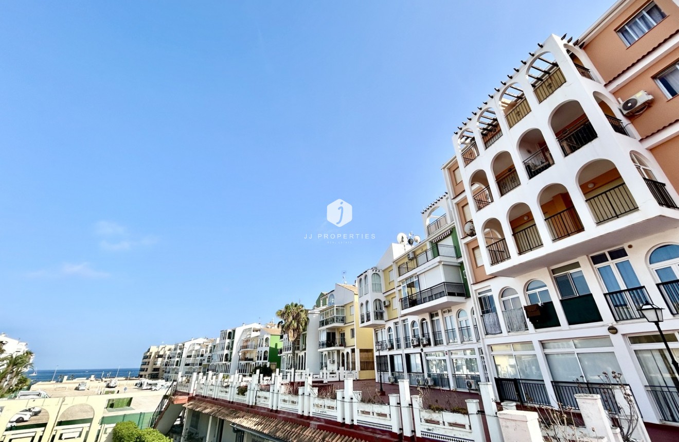 Tweedehands - Appartement / flat -
Torrevieja - Costa Blanca