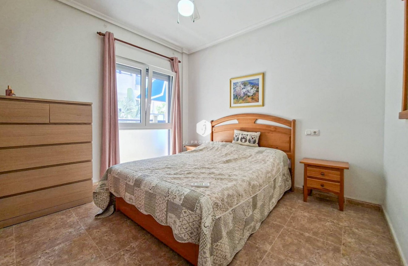 Resale - Apartment / flat -
Orihuela Costa - Costa Blanca